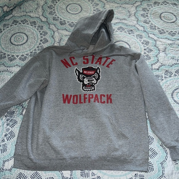 NC State hoodie - Picture 1 of 2
